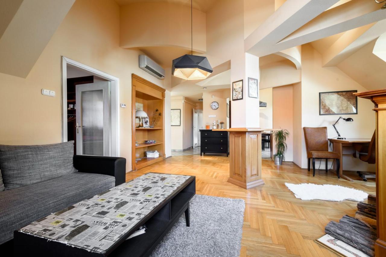 View To The Roofs Luxury Apartment With 2 Bedrooms Budapest Exterior photo